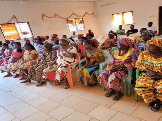 LE MAIRE DE LA COMMUNE D’ANGOSSAS À LA RENCONTRE DES FEMMES DYNAMIQUES DE MPALAMPOUAM